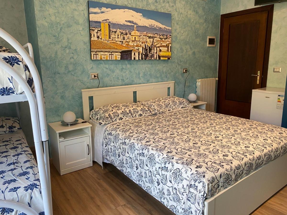 B&B Catania Centro - Charme & More ภายนอก รูปภาพ