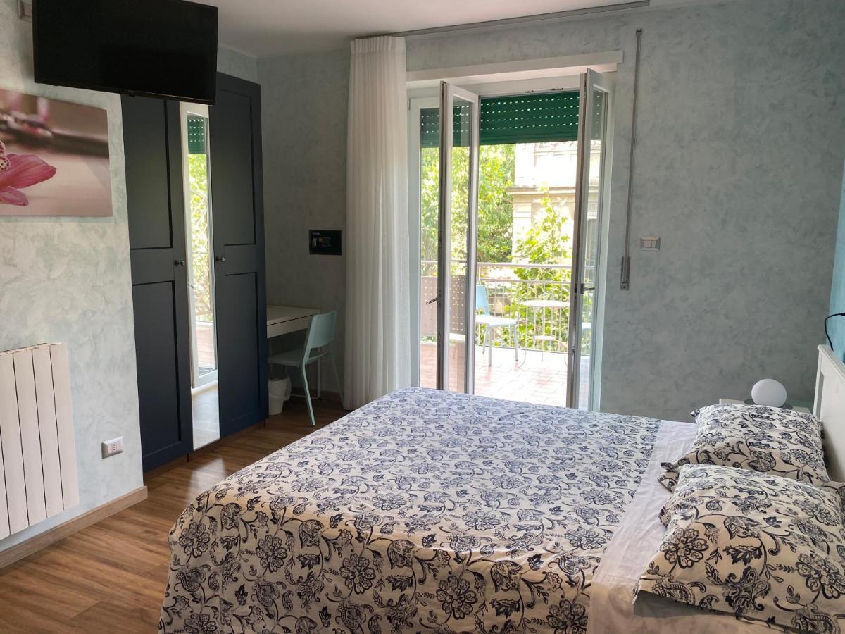 B&B Catania Centro - Charme & More ภายนอก รูปภาพ